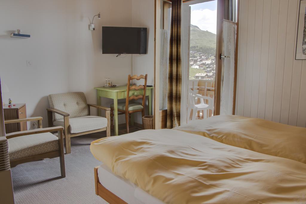 Hotel Waldhaus Bettmeralp Habitación foto